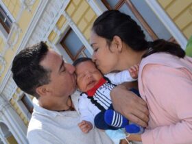 10-reasons-to-consider-egg-donation-for-your-assisted-reproduction-treatment-husband-wife-baby-in-vitro-fertilization-IVF-fertility